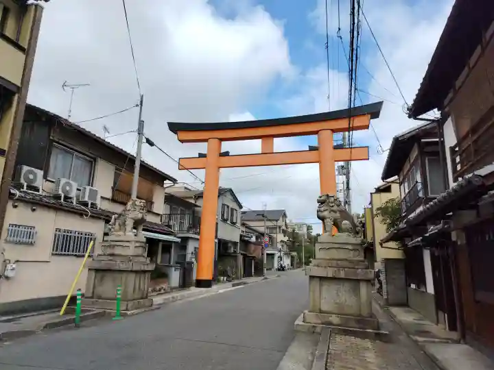 今宮神社の{uncategorized: "未分類", other: "その他", undefined: "問題あり", building: "その他建物", grave: "お墓", sacred_gate: "鳥居", guardian: "狛犬", statue: "像", buddha: "仏像", history: "歴史", nature: "自然", garden: "庭園", animal: "動物", pagoda: "塔", temizu: "手水舎", mountain_gate: "山門・神門", sanctuary: "本殿・本堂", subordinate: "末社・摂社", art: "芸術", scenery: "景色", jizo: "地蔵", ema: "絵馬", goshuin: "御朱印", omikuji: "おみくじ", items: "授与品その他", amulet: "お守り", goshuincho: "御朱印帳", eats: "食事", festival: "お祭り", votive_dance: "神楽", shichigosan: "七五三参", wedding: "結婚式", experience: "体験その他", initially: "初詣", around: "周辺", anti_infection: "感染症対策"}