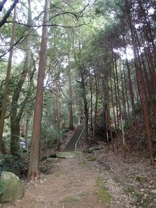 石上神社のその他建物