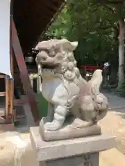 羊神社の狛犬