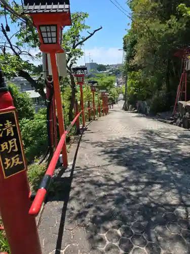 宝塚神社の{uncategorized: "未分類", other: "その他", undefined: "問題あり", building: "その他建物", grave: "お墓", sacred_gate: "鳥居", guardian: "狛犬", statue: "像", buddha: "仏像", history: "歴史", nature: "自然", garden: "庭園", animal: "動物", pagoda: "塔", temizu: "手水舎", mountain_gate: "山門・神門", sanctuary: "本殿・本堂", subordinate: "末社・摂社", art: "芸術", scenery: "景色", jizo: "地蔵", ema: "絵馬", goshuin: "御朱印", omikuji: "おみくじ", items: "授与品その他", amulet: "お守り", goshuincho: "御朱印帳", eats: "食事", festival: "お祭り", votive_dance: "神楽", shichigosan: "七五三参", wedding: "結婚式", experience: "体験その他", initially: "初詣", around: "周辺", anti_infection: "感染症対策"}