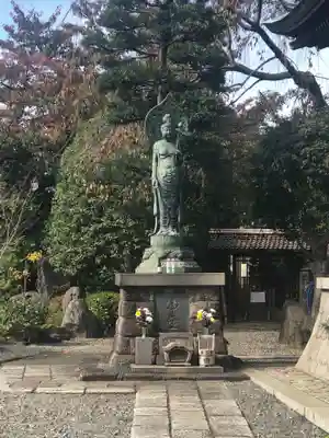 永平寺別院長谷寺の像