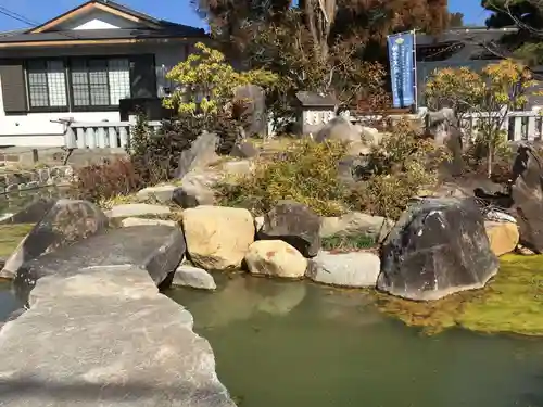 玉諸神社の庭園