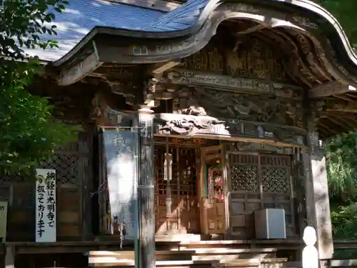 真福寺の本殿・本堂