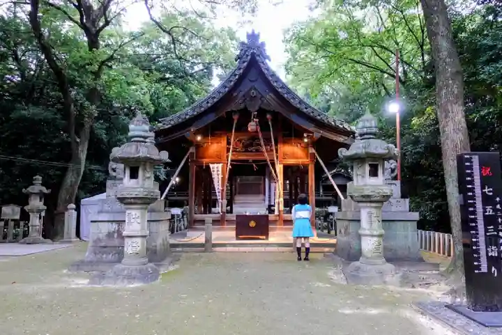 白山神社(二子町)の本殿・本堂