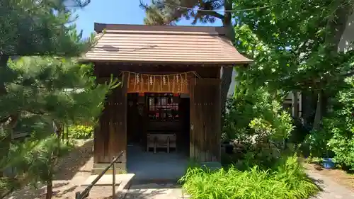 新潟大神宮の末社