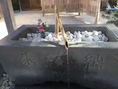 金蛇水神社の手水舎