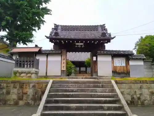 浄泉寺の山門