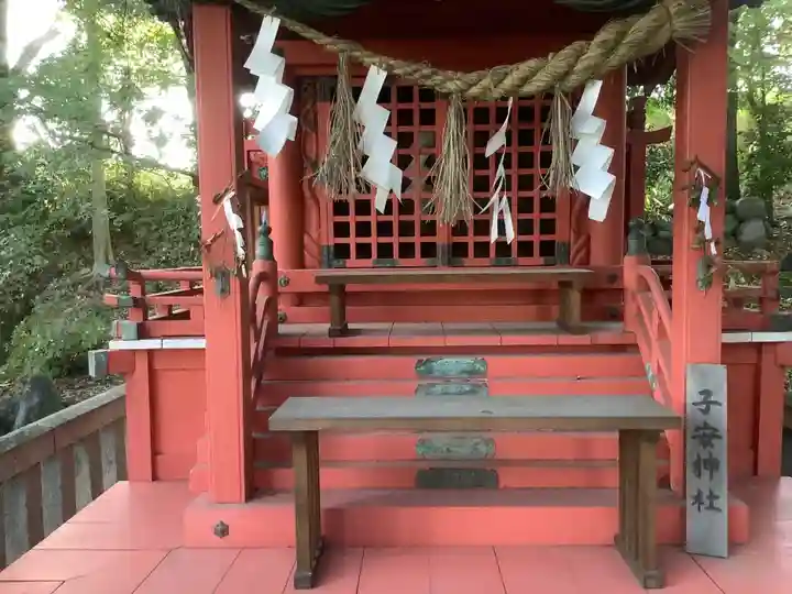 堤治神社の末社・摂社