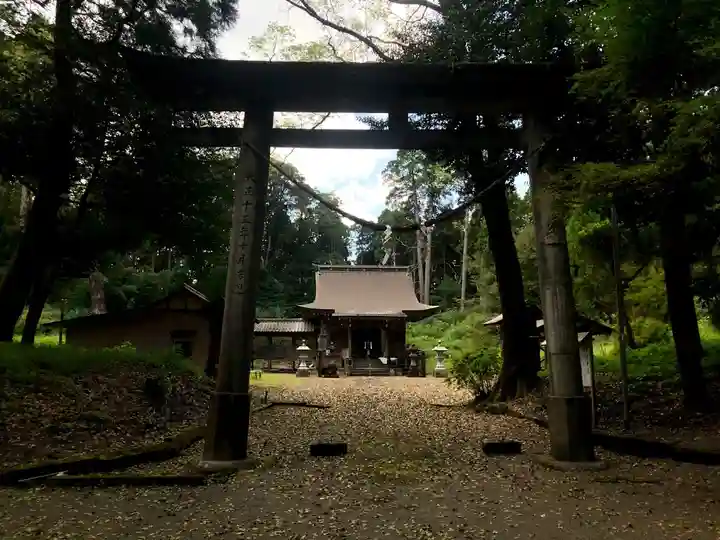 日光神社の鳥居