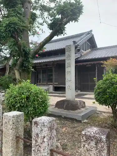 薬師寺の本殿・本堂