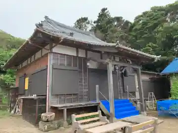 音教寺の本殿・本堂