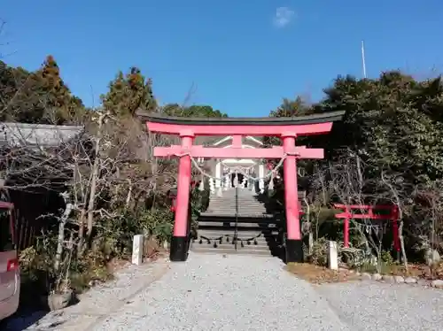 二川伏見稲荷の鳥居