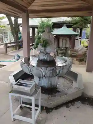 遍照院の手水舎