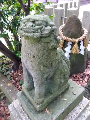 春日神社の{uncategorized: "未分類", other: "その他", undefined: "問題あり", building: "その他建物", grave: "お墓", sacred_gate: "鳥居", guardian: "狛犬", statue: "像", buddha: "仏像", history: "歴史", nature: "自然", garden: "庭園", animal: "動物", pagoda: "塔", temizu: "手水舎", mountain_gate: "山門・神門", sanctuary: "本殿・本堂", subordinate: "末社・摂社", art: "芸術", scenery: "景色", jizo: "地蔵", ema: "絵馬", goshuin: "御朱印", omikuji: "おみくじ", items: "授与品その他", amulet: "お守り", goshuincho: "御朱印帳", eats: "食事", festival: "お祭り", votive_dance: "神楽", shichigosan: "七五三参", wedding: "結婚式", experience: "体験その他", initially: "初詣", around: "周辺", anti_infection: "感染症対策"}