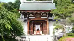 天嶽院の山門