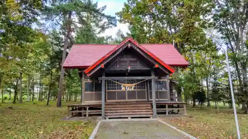 北龍神社の本殿