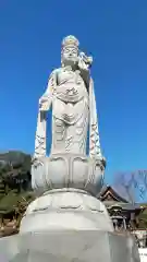 埼玉厄除け開運大師・龍泉寺（切り絵御朱印発祥の寺）(埼玉県)