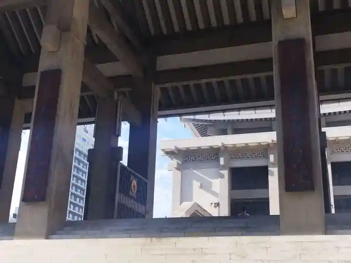 本願寺津村別院の山門・神門