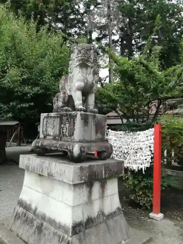 神明宮の狛犬