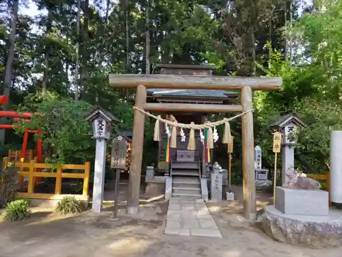 水戸八幡宮の鳥居