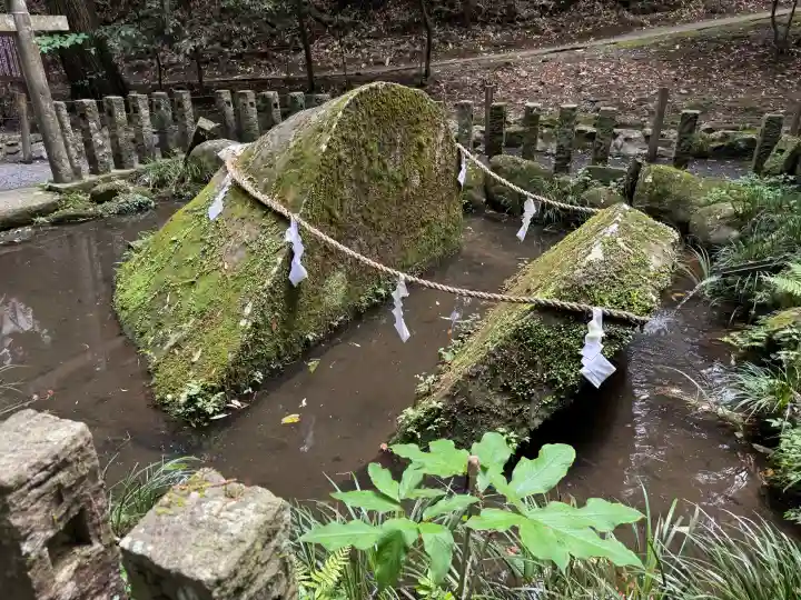 東霧島神社の{uncategorized: "未分類", other: "その他", undefined: "問題あり", building: "その他建物", grave: "お墓", sacred_gate: "鳥居", guardian: "狛犬", statue: "像", buddha: "仏像", history: "歴史", nature: "自然", garden: "庭園", animal: "動物", pagoda: "塔", temizu: "手水舎", mountain_gate: "山門・神門", sanctuary: "本殿・本堂", subordinate: "末社・摂社", art: "芸術", scenery: "景色", jizo: "地蔵", ema: "絵馬", goshuin: "御朱印", omikuji: "おみくじ", items: "授与品その他", amulet: "お守り", goshuincho: "御朱印帳", eats: "食事", festival: "お祭り", votive_dance: "神楽", shichigosan: "七五三参", wedding: "結婚式", experience: "体験その他", initially: "初詣", around: "周辺", anti_infection: "感染症対策"}