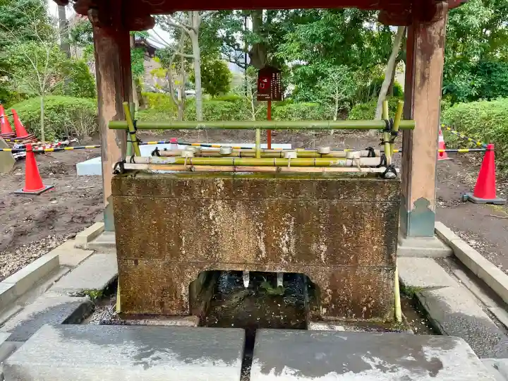 増上寺の{uncategorized: "未分類", other: "その他", undefined: "問題あり", building: "その他建物", grave: "お墓", sacred_gate: "鳥居", guardian: "狛犬", statue: "像", buddha: "仏像", history: "歴史", nature: "自然", garden: "庭園", animal: "動物", pagoda: "塔", temizu: "手水舎", mountain_gate: "山門・神門", sanctuary: "本殿・本堂", subordinate: "末社・摂社", art: "芸術", scenery: "景色", jizo: "地蔵", ema: "絵馬", goshuin: "御朱印", omikuji: "おみくじ", items: "授与品その他", amulet: "お守り", goshuincho: "御朱印帳", eats: "食事", festival: "お祭り", votive_dance: "神楽", shichigosan: "七五三参", wedding: "結婚式", experience: "体験その他", initially: "初詣", around: "周辺", anti_infection: "感染症対策"}