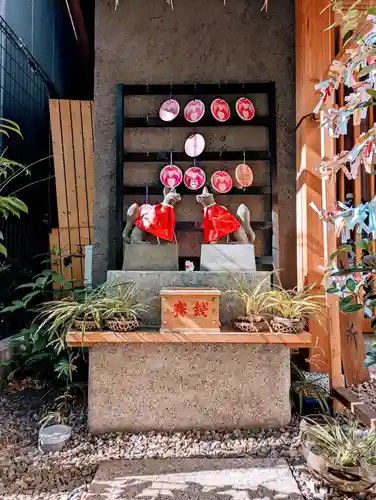 五十稲荷神社(栄寿稲荷神社)の狛犬