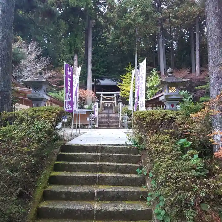 日光大室高龗神社のその他建物