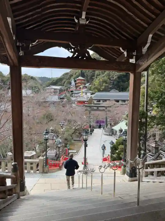 朝護孫子寺の{uncategorized: "未分類", other: "その他", undefined: "問題あり", building: "その他建物", grave: "お墓", sacred_gate: "鳥居", guardian: "狛犬", statue: "像", buddha: "仏像", history: "歴史", nature: "自然", garden: "庭園", animal: "動物", pagoda: "塔", temizu: "手水舎", mountain_gate: "山門・神門", sanctuary: "本殿・本堂", subordinate: "末社・摂社", art: "芸術", scenery: "景色", jizo: "地蔵", ema: "絵馬", goshuin: "御朱印", omikuji: "おみくじ", items: "授与品その他", amulet: "お守り", goshuincho: "御朱印帳", eats: "食事", festival: "お祭り", votive_dance: "神楽", shichigosan: "七五三参", wedding: "結婚式", experience: "体験その他", initially: "初詣", around: "周辺", anti_infection: "感染症対策"}