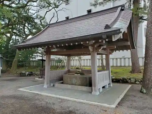 重蔵神社の手水舎