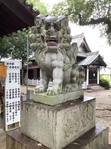 七所神社の狛犬
