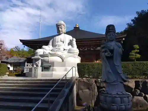 御誕生寺（猫寺）(福井県)