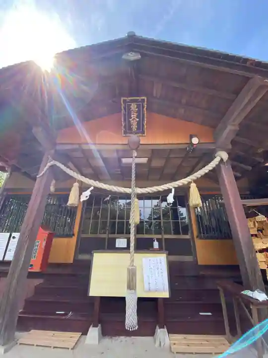 龍之口八幡宮の{uncategorized: "未分類", other: "その他", undefined: "問題あり", building: "その他建物", grave: "お墓", sacred_gate: "鳥居", guardian: "狛犬", statue: "像", buddha: "仏像", history: "歴史", nature: "自然", garden: "庭園", animal: "動物", pagoda: "塔", temizu: "手水舎", mountain_gate: "山門・神門", sanctuary: "本殿・本堂", subordinate: "末社・摂社", art: "芸術", scenery: "景色", jizo: "地蔵", ema: "絵馬", goshuin: "御朱印", omikuji: "おみくじ", items: "授与品その他", amulet: "お守り", goshuincho: "御朱印帳", eats: "食事", festival: "お祭り", votive_dance: "神楽", shichigosan: "七五三参", wedding: "結婚式", experience: "体験その他", initially: "初詣", around: "周辺", anti_infection: "感染症対策"}