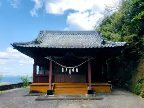 鶴御崎神社の本殿・本堂