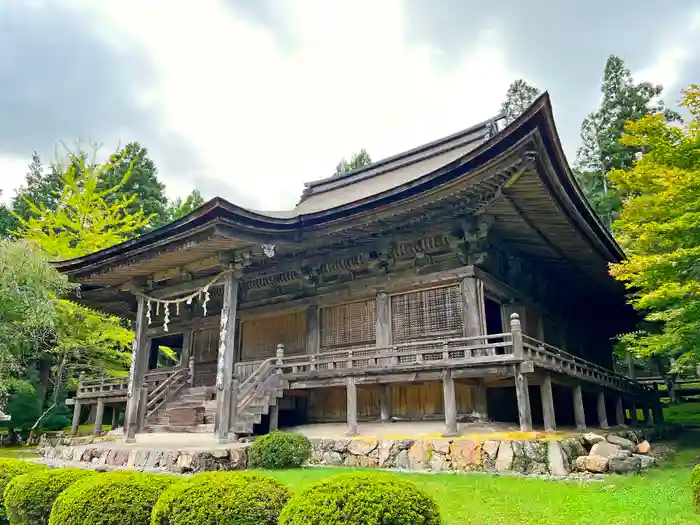 若狭神宮寺の本殿