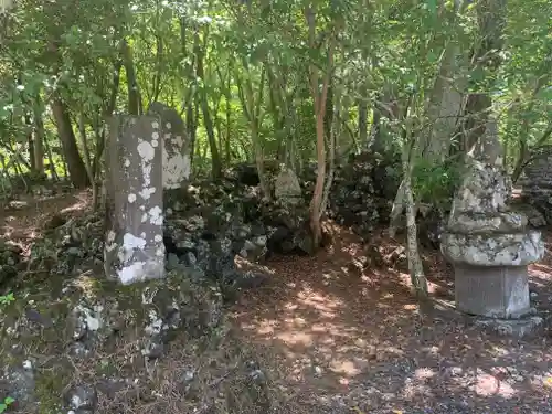 無戸室浅間神社(船津胎内神社)のその他建物