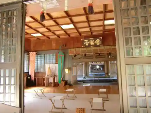 安房神社の本殿・本堂