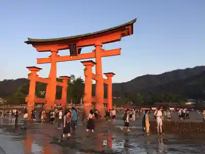 厳島神社(広島県)