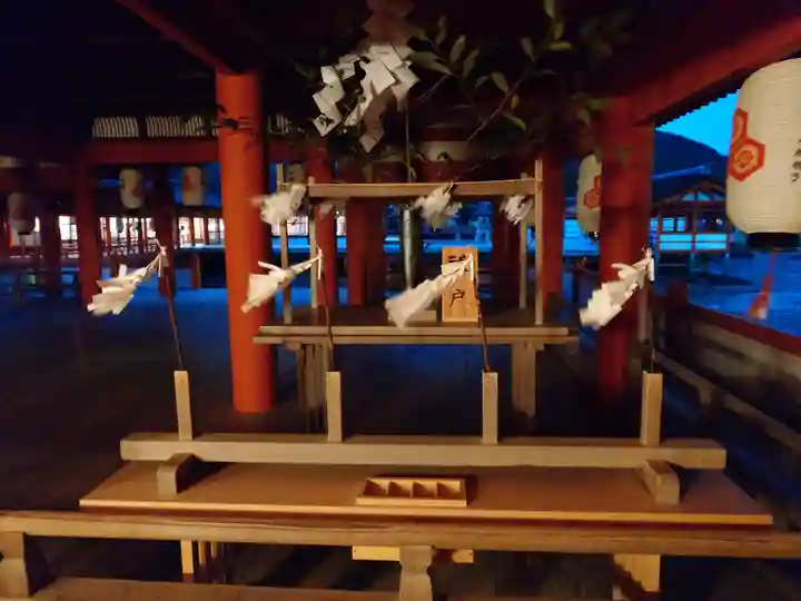 厳島神社(広島県)