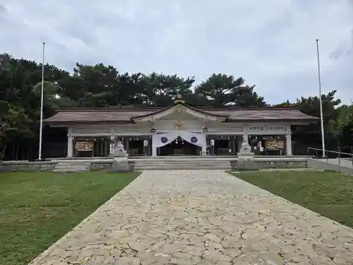 沖縄県護国神社(沖縄県)