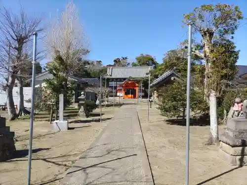 四天木稲生神社の建物その他