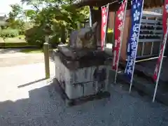 安楽寺の像