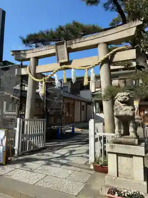 蒔田杉山神社の{uncategorized: "未分類", other: "その他", undefined: "問題あり", building: "その他建物", grave: "お墓", sacred_gate: "鳥居", guardian: "狛犬", statue: "像", buddha: "仏像", history: "歴史", nature: "自然", garden: "庭園", animal: "動物", pagoda: "塔", temizu: "手水舎", mountain_gate: "山門・神門", sanctuary: "本殿・本堂", subordinate: "末社・摂社", art: "芸術", scenery: "景色", jizo: "地蔵", ema: "絵馬", goshuin: "御朱印", omikuji: "おみくじ", items: "授与品その他", amulet: "お守り", goshuincho: "御朱印帳", eats: "食事", festival: "お祭り", votive_dance: "神楽", shichigosan: "七五三参", wedding: "結婚式", experience: "体験その他", initially: "初詣", around: "周辺", anti_infection: "感染症対策"}