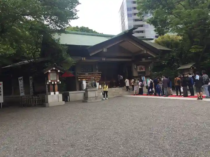 東郷神社の本殿・本堂
