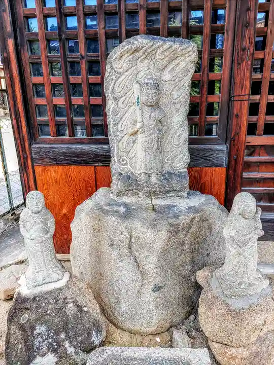 御嶽神社(平針5)の仏像