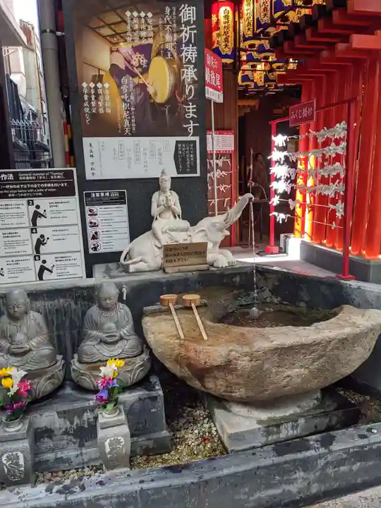 万松寺の手水舎