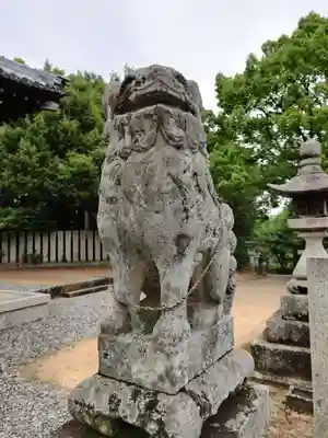 亀山神社の狛犬