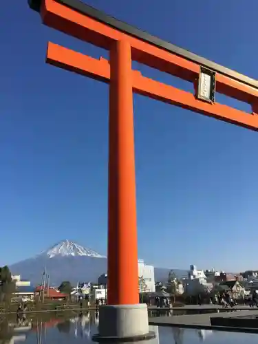 富士山本宮浅間大社の鳥居