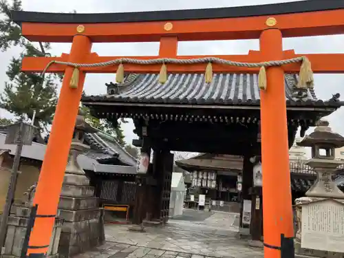 下御霊神社の鳥居