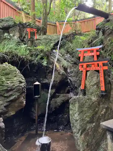 伏見稲荷大社　御膳谷奉拝所(京都府)